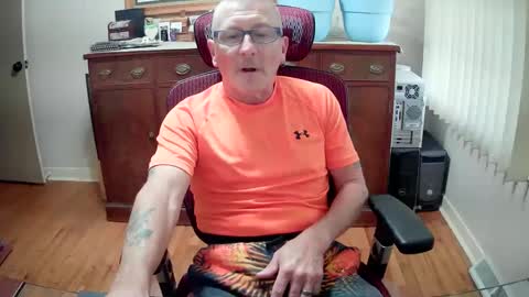 peepingmale online show from 12.29.24