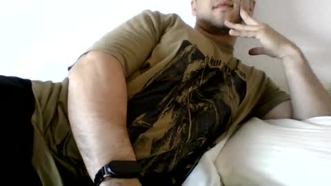Snapshot of pelis4free chatting on 06.25.26 pelis4free online show from 06.25.26