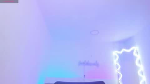 penelope online show from 10.15.25