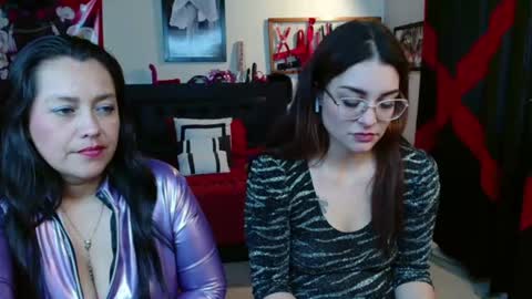 Snapshot of penelopeandmarilyn chatting on 06.23.26 Penelope and my girlfriend Marilyn online show from 06.23.26
