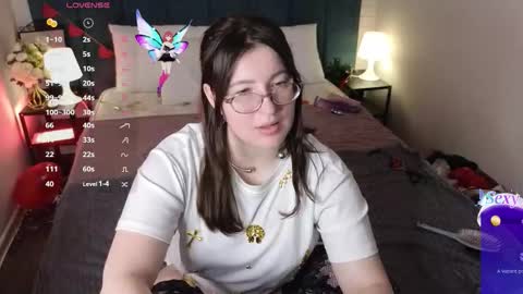 Hi  Im Peneloppa online show from 03.28.26