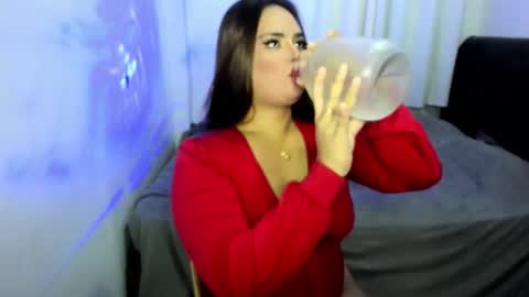 Snapshot of peninayni chatting on 11.17.25 peny online show from 11.17.25