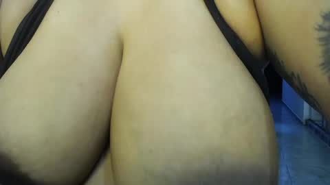Snapshot of pennyomelons chatting on 04.29.26 My onlyfans online show from 04.29.26