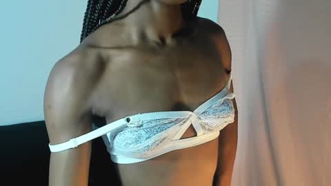   online show from 02.01.25