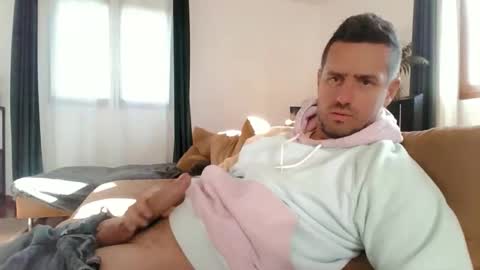 Snapshot of pep38fr chatting on 11.03.25 bardamu online show from 11.03.25