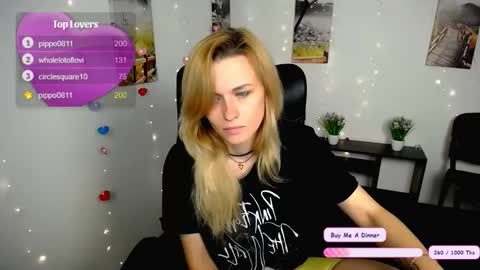 Mia online show from 11.05.25