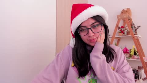 Snapshot of perfect__ana chatting on 12.22.24 Sarah Ana Banana online show from 12.22.24