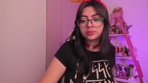 Snapshot of perfect__ana chatting on 12.24.24 Sarah Ana Banana online show from 12.24.24