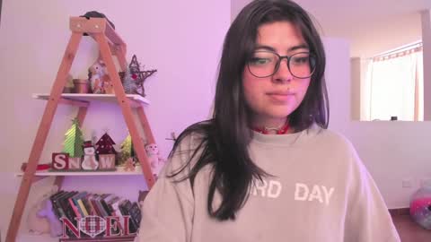 Snapshot of perfect__ana chatting on 12.29.24 Sarah Ana Banana online show from 12.29.24