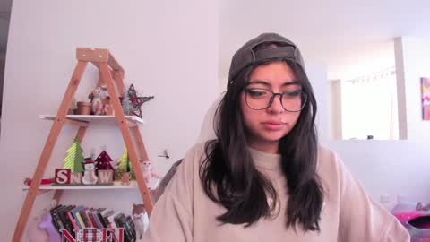 Snapshot of perfect__ana chatting on 12.30.24 Sarah Ana Banana online show from 12.30.24