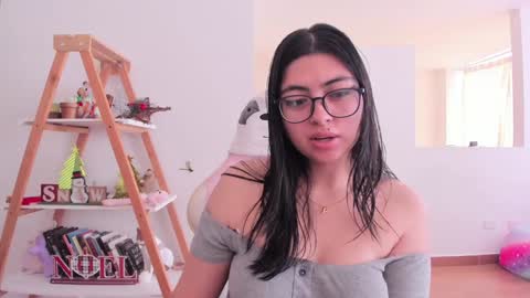 Snapshot of perfect__ana chatting on 01.14.25 Sarah Ana Banana online show from 01.14.25