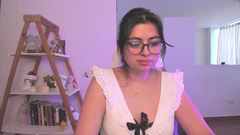 Snapshot of perfect__ana chatting on 01.23.25 Sarah Ana Banana online show from 01.23.25