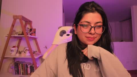 Snapshot of perfect__ana chatting on 02.05.25 Sarah Ana Banana online show from 02.05.25