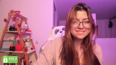 Snapshot of perfect__ana chatting on 10.09.25 Sarah Ana Banana online show from 10.09.25