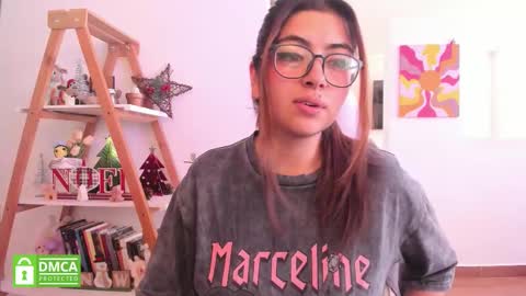 Sarah Ana Banana online show from 12.04.25