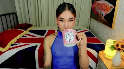 Chloe online show from 10.16.25