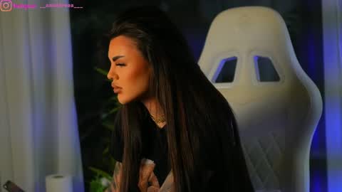 Snapshot of perfectt33n chatting on 12.09.24 Dee online show from 12.09.24