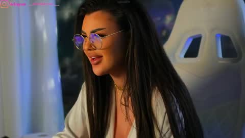 Snapshot of perfectt33n chatting on 12.18.24 Dee online show from 12.18.24