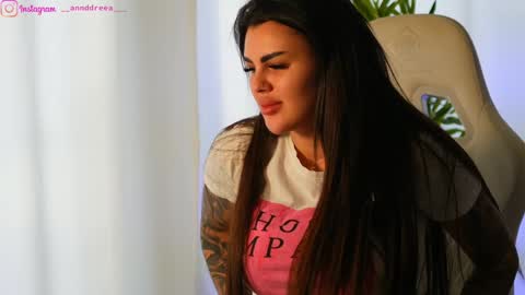 Snapshot of perfectt33n chatting on 03.12.25 Dee online show from 03.12.25