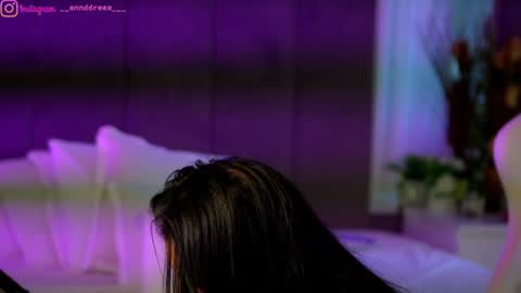 Snapshot of perfectt33n chatting on 09.22.25 Dee online show from 09.22.25