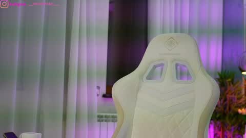 Dee online show from 03.05.26