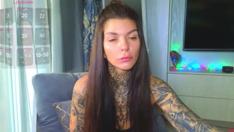 Snapshot of perfecttbaby77n chatting on 03.02.26 Anna online show from 03.02.26