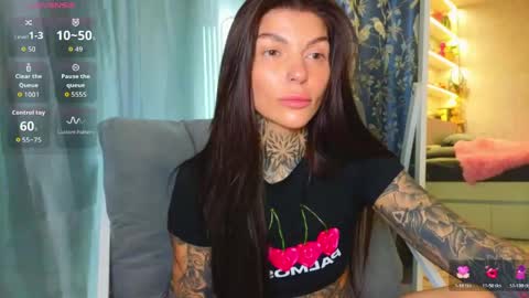 Anna online show from 04.12.26