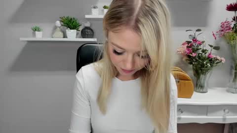 Cindy online show from 01.16.25