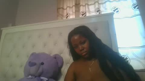 Snapshot of periwinkle20 chatting on 02.22.26 Taurus online show from 02.22.26
