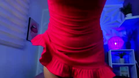 Snapshot of perlaa_moon_ chatting on 06.23.26 PERLA online show from 06.23.26