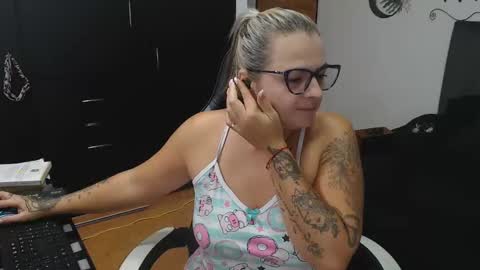 goloza online show from 11.11.25