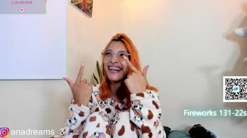 Snapshot of persefone__xxx chatting on 06.05.26 persefone__xxx online show from 06.05.26