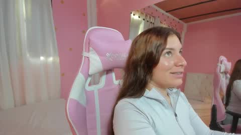 Marie online show from 11.03.25