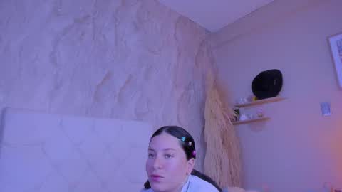 Snapshot of persefone_saira chatting on 03.31.26 Marie online show from 03.31.26