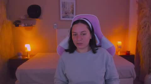 Snapshot of persefone_saira chatting on 04.16.26 Marie online show from 04.16.26