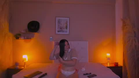 Snapshot of persefone_saira chatting on 04.17.26 Marie online show from 04.17.26
