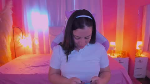 Snapshot of persefone_saira chatting on 04.29.26 Marie online show from 04.29.26