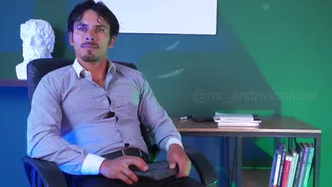 Snapshot of perseoo_88 chatting on 12.05.24 andres online show from 12.05.24