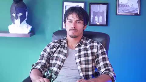 Snapshot of perseoo_88 chatting on 01.24.25 andres online show from 01.24.25