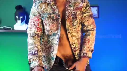 Snapshot of perseoo_88 chatting on 02.21.25 andres online show from 02.21.25