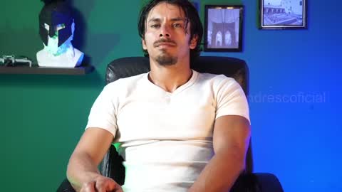 Snapshot of perseoo_88 chatting on 02.21.25 andres online show from 02.21.25