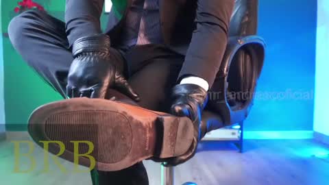 Snapshot of perseoo_88 chatting on 02.25.25 andres online show from 02.25.25