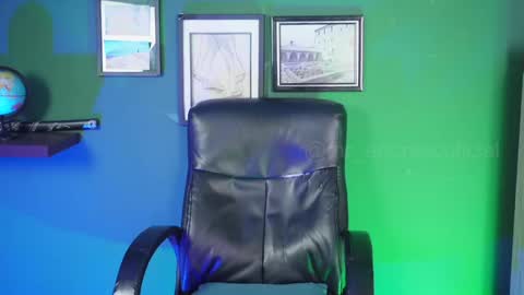 Snapshot of perseoo_88 chatting on 02.20.26 andres online show from 02.20.26