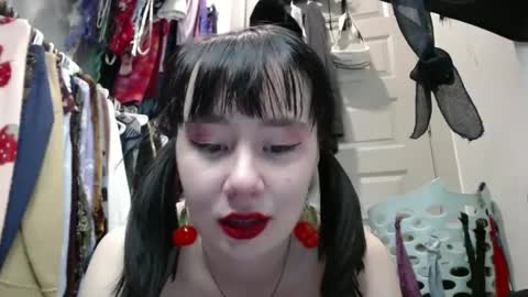 Snapshot of persephonewishes chatting on 02.06.25 Persephone Wishes online show from 02.06.25