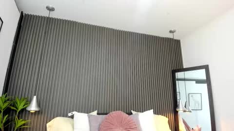 Lizza online show from 09.16.25