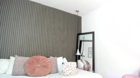 Lizza online show from 09.28.25