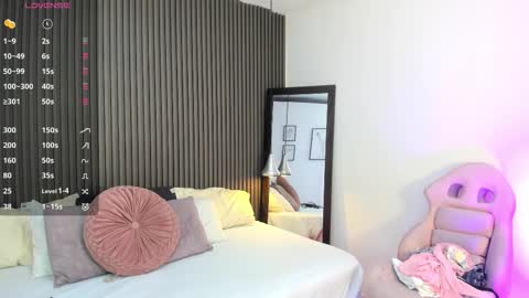 Lizza online show from 11.13.25