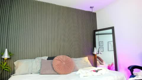 Lizza online show from 04.08.26