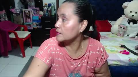 Snapshot of pervert_mommy_x chatting on 01.29.25 SAMY online show from 01.29.25