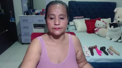 Snapshot of pervert_mommy_x chatting on 10.18.25 SAMY online show from 10.18.25